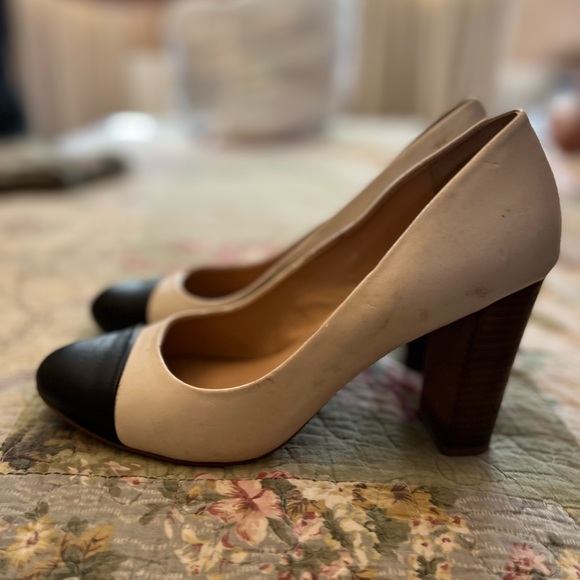 Low Black and White heels - Picture 3 of 4